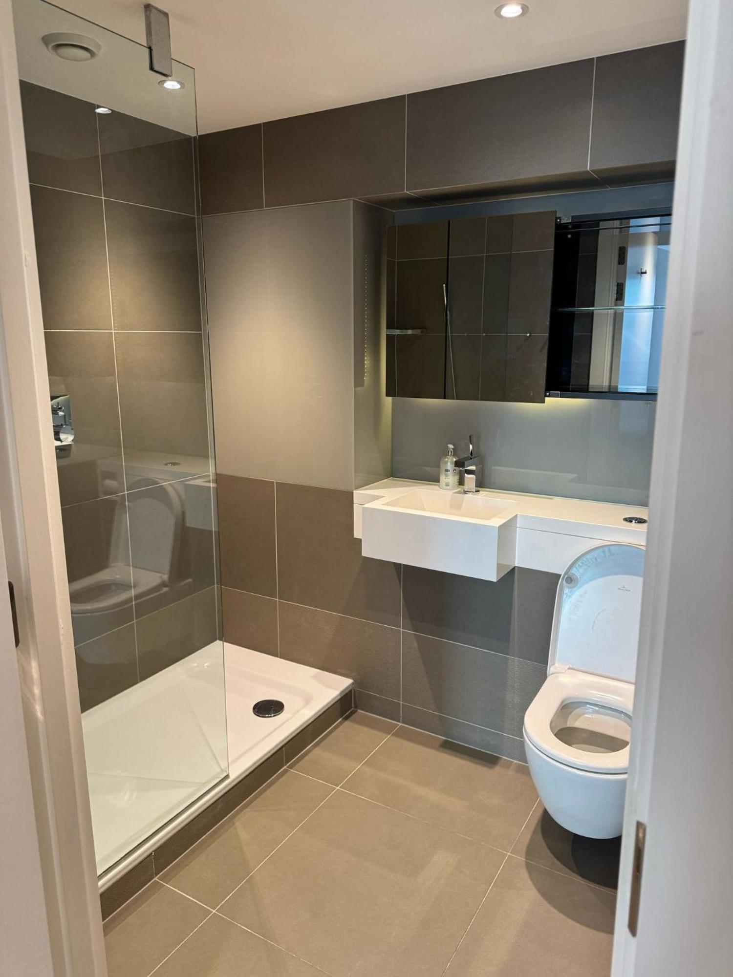 2 Bed Flat Big Ben View Leilighet London Eksteriør bilde