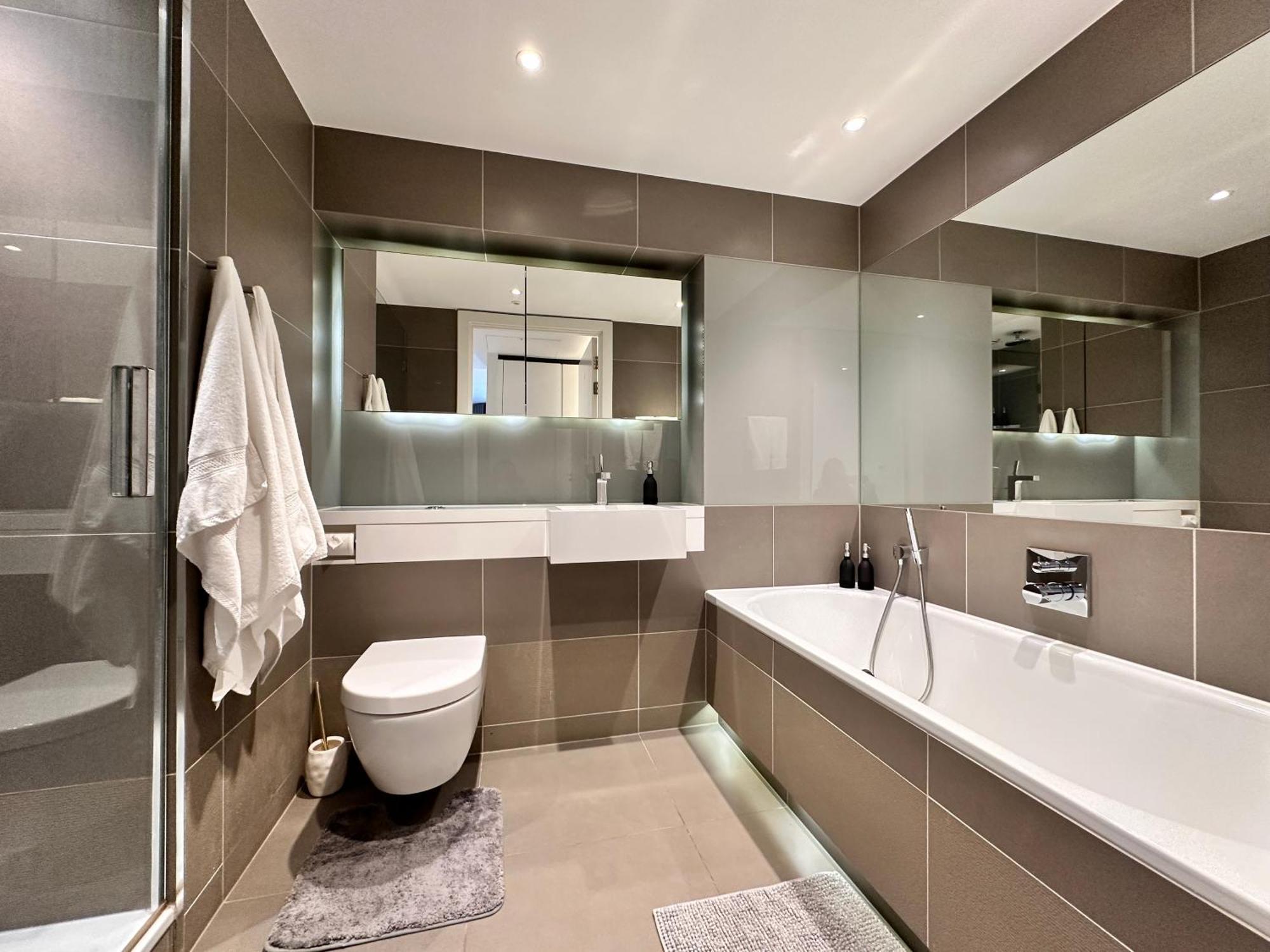2 Bed Flat Big Ben View Leilighet London Eksteriør bilde